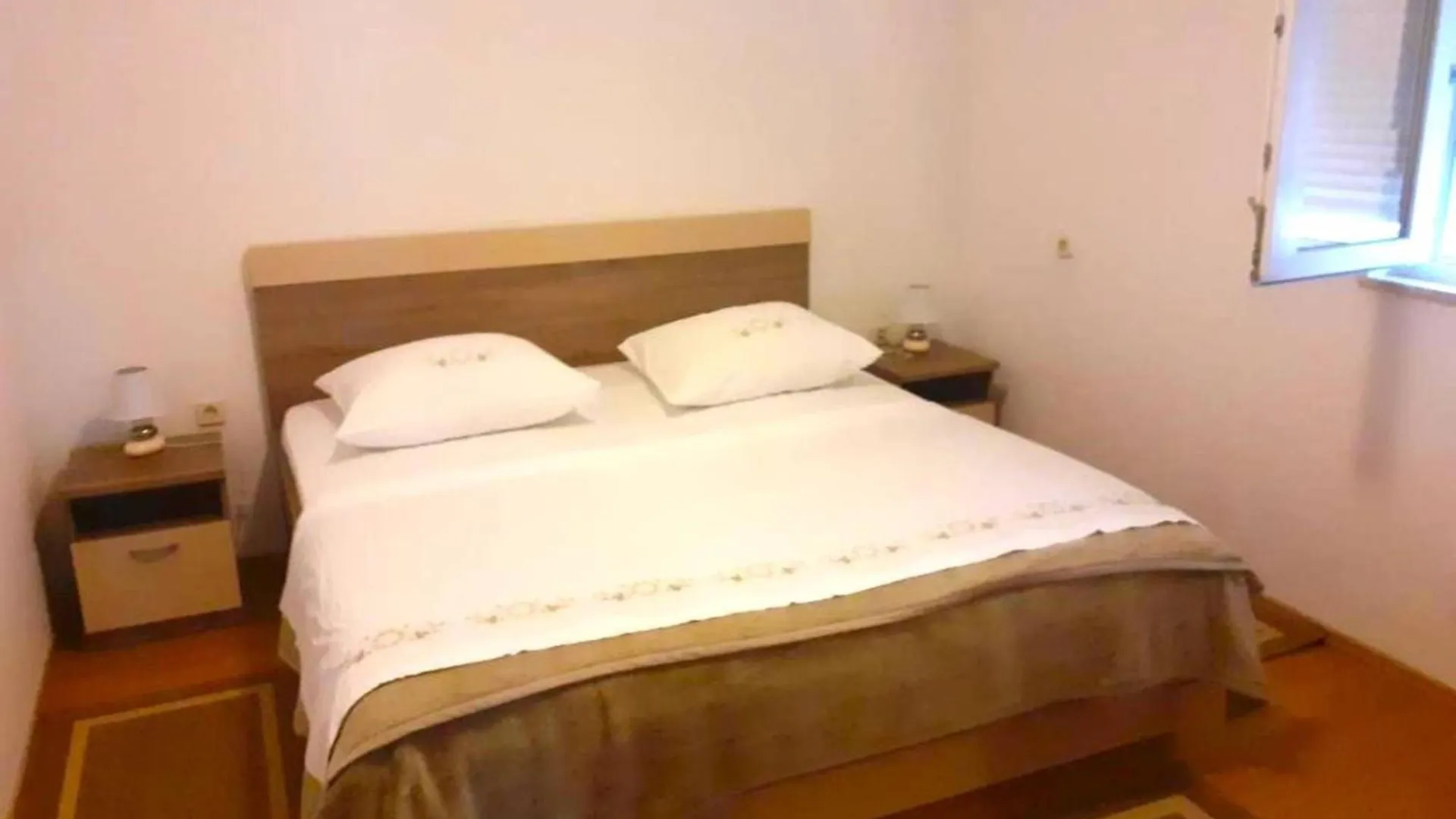 Seaside Okrug Gornji Apartment With Terrace And Patio Trogir Croatia